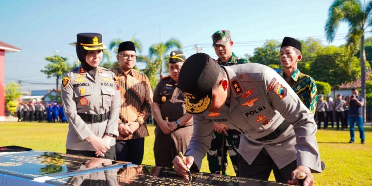 Kapolda Jateng Resmikan Polresta Batang, Siap Jawab Tantangan Kawasan Industri