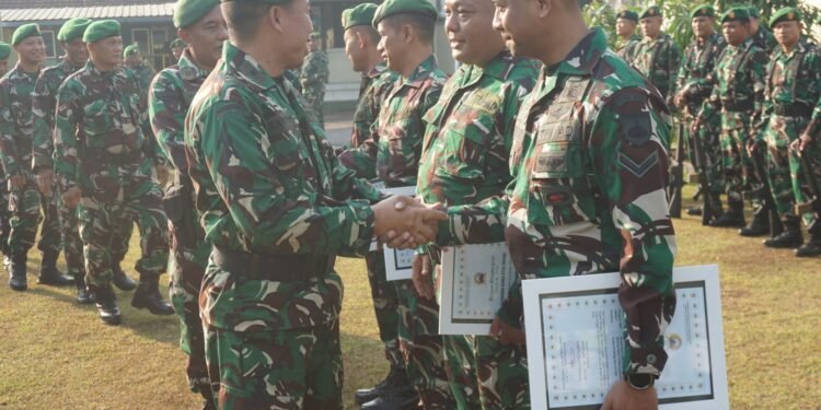 Anggota Pindah Satuan, Dandim Pimpin Langsung Tradisi Upacara Pelepasan