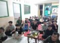 Nobar Piala Dunia, Anggota Koramil 06/Tersono Ajak Warga Berpartisipasi