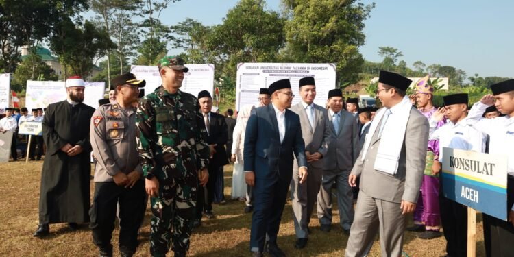 Dandim Hadiri Apel Tahunan Pekan Perkenalan Kutbatul Arsy Pondok Pesantren Modern Tazaka