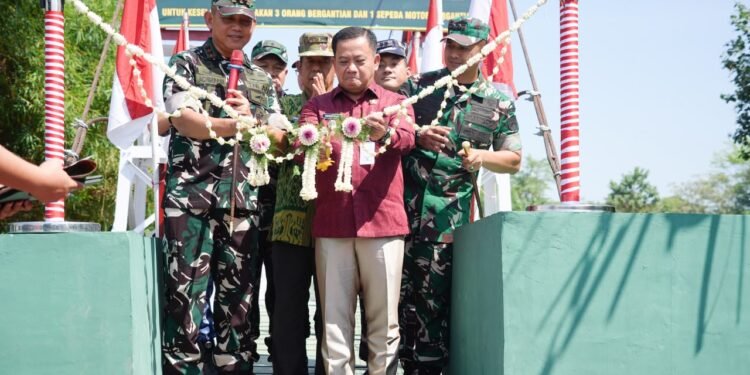 Tingkatkan Kesejahteraan dan Aksesibilitas Warga, Pangdam IV/Diponegoro Resmikan Jembatan Garuda Secara Serentak
