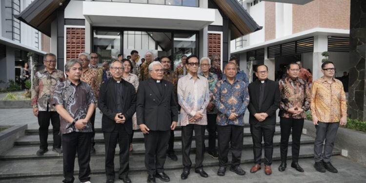 Gubernur DIY Resmikan Laboratorium Alam SMA Kolese De Britto di Kalurahan Trimulyo