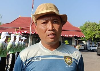 Serka Mohammad Ramli Latih Fisik dan Kedisiplinan Para Calon Paskibra