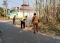 Respon Cepat Kebakaran Lahan Tebu di Gringsing, Polisi dan Warga Bahu-membahu Padamkan Api