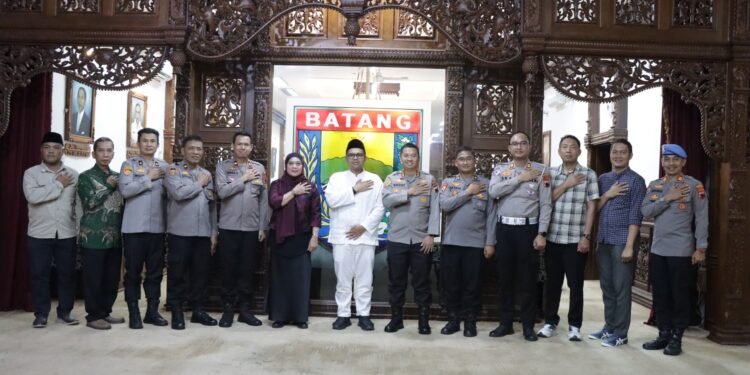 Hari Pertama Bertugas, Kapolresta Batang Kombes Pol Warsono Sowan ke Bupati dan Kejari Perkuat Sinergi Keamanan serta Investasi