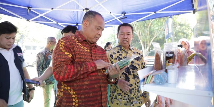 Kukuhkan Pengurus Petani Milenial Sleman, Bupati Dorong Regenerasi dan Pertanian Modern Berbasis Teknologi
