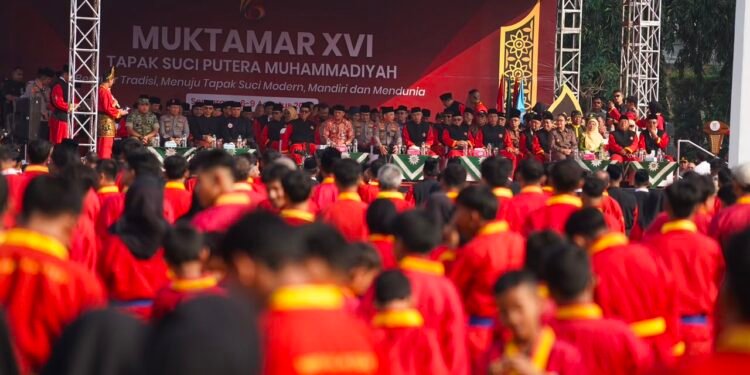 Dianugerahi Anggota Kehormatan Tapak Suci, Kapolri Ajak Perkuat Sinergi Jaga Generasi Muda dan Negeri