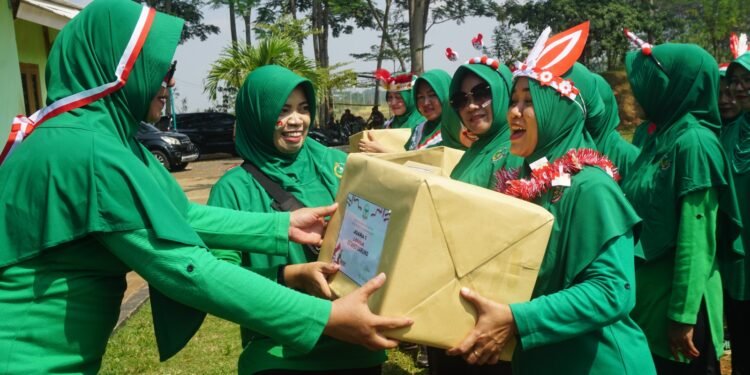 Persit Kartika Candra Kirana Cabang XXIV Kodim 0736/Batang Gelar Lomba Sambut HUT RI ke – 81 