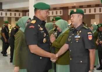Amanah Berganti, Pengabdian Berlanjut, Pangdam IV/Diponegoro Pimpin Sertijab sejumlah Pejabat Kodam IV/Diponegoro