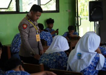 Polresta Batang dan Senopati Academy Latih 105 Siswa MAN Batang Bijak Gunakan AI