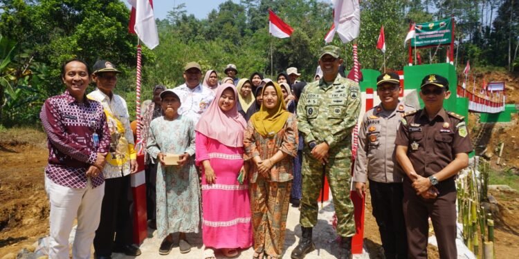 Impian Warga Desa Tambahrejo Akhirnya Terwujud, Jembatan Perintis Garuda Diresmikan