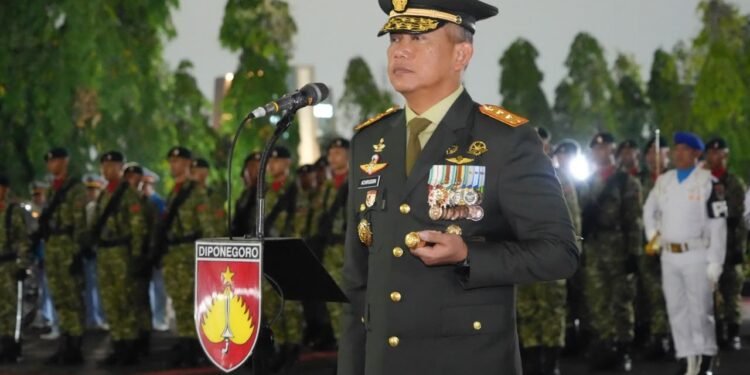 Pangdam IV/Diponegoro Pimpin AKRS HUT ke-81 Kemerdekaan RI Tingkat Provinsi Jateng