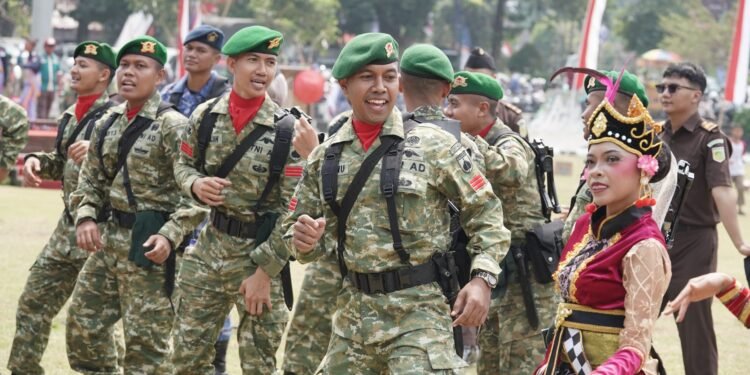 Pemkab Sleman Gelar Upacara HUT ke-81 RI di Lapangan Denggung, Gaungkan Keragaman Nusantara
