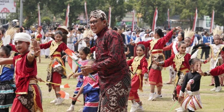 Pemkab Sleman Gelar Upacara HUT ke-81 RI di Lapangan Denggung, Gaungkan Keragaman Nusantara