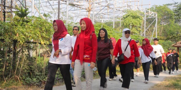 Perkuat Kesehatan Fisik dan Mental, Wabup Danang Apresiasi Sleman Merdeka Fun Walk