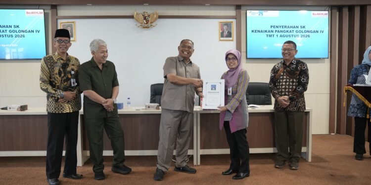 Bupati Sleman Serahkan 45 SK Kenaikan Pangkat Golongan IV TMT 1 Agustus 2026