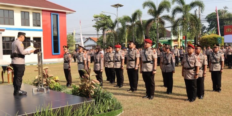 Rotasi Jabatan Strategis, Polresta Batang Gelar Sertijab Sejumlah Kasat dan Kapolsek Jajaran