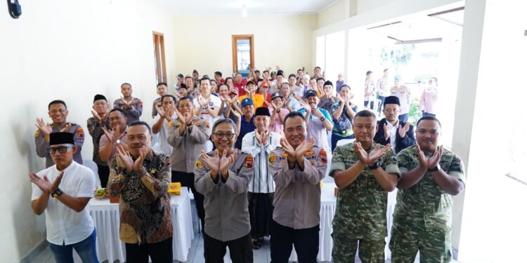 Mendengar Aspirasi Warga Limpung, Polresta Batang Gelar Jum’at Curhat Bahas Narkoba hingga Infrastruktur