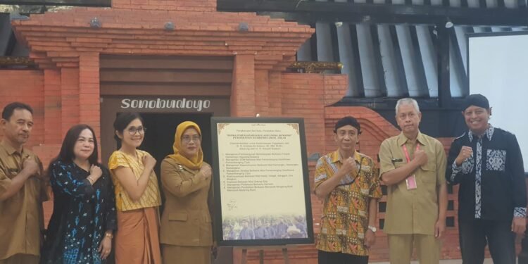 Dosen UKDW Siapkan Seri Buku “Manajemen Hamemayu Hayuning Bawana”, Padukan Kearifan Lokal dengan Ilmu Manajemen Modern