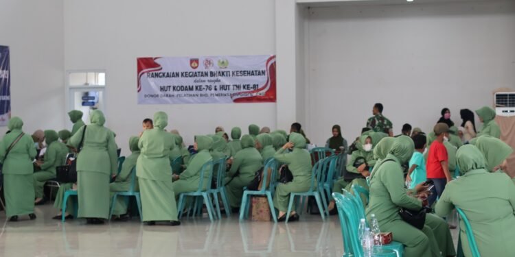 Sambut HUT TNI dan HUT Kodam IV/Diponegoro, Kodim 0736/Batang Gelar Bhakti Kesehatan