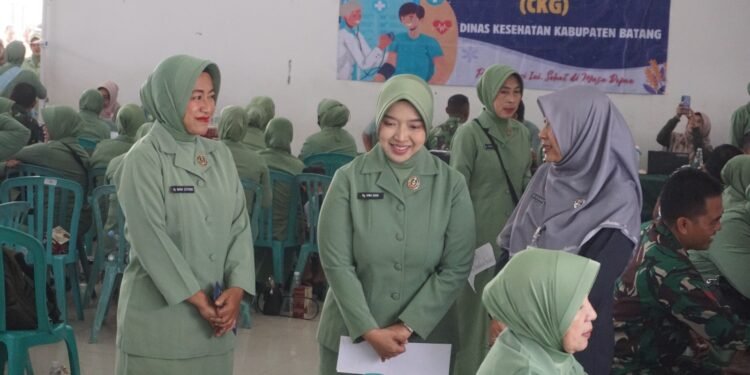 Sambut HUT TNI dan HUT Kodam IV/Diponegoro, Kodim 0736/Batang Gelar Bhakti Kesehatan