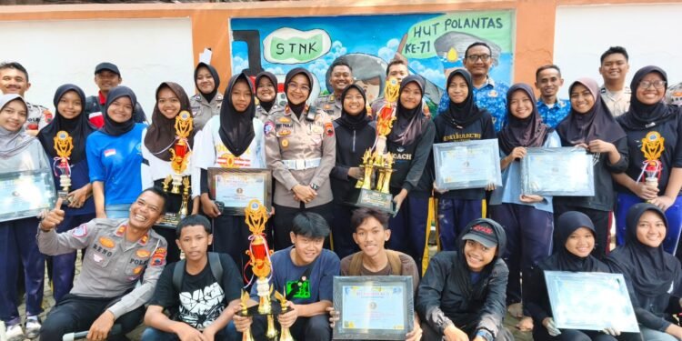 Satlantas Polresta Batang Gelar Lomba Mural, Edukasi Lalu Lintas Lewat Karya Pelajar