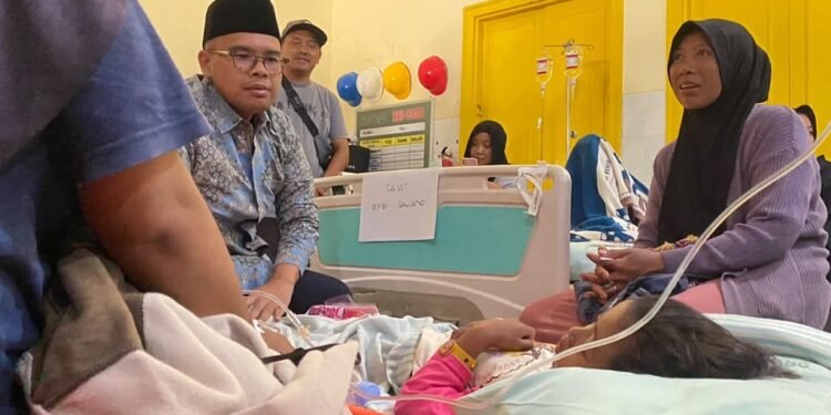 Bupati Batang Pastikan Biaya Perawatan Korban Keracunan MBG Ditanggung Pemda