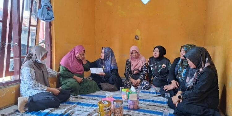 Bentuk Kepedulian, Pengurus Yayasan Kartika Jaya Hadir di Tengah Keluarga Yang Berduka
