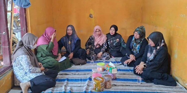 Bentuk Kepedulian, Pengurus Yayasan Kartika Jaya Hadir di Tengah Keluarga Yang Berduka