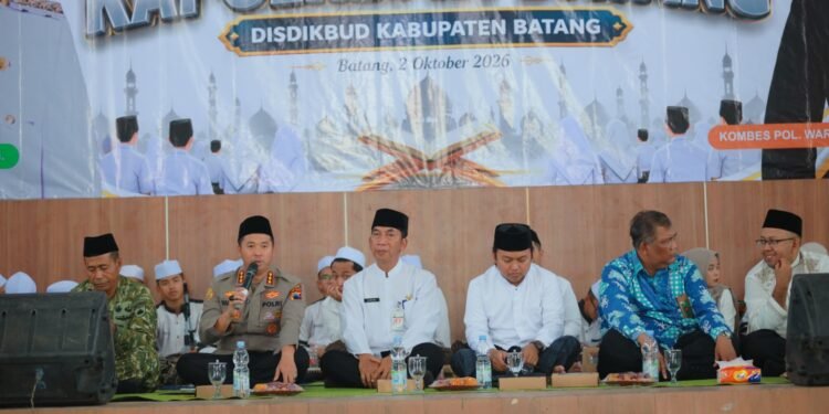 Pelajar Bersholawat di Batang Jadi Momentum Tanamkan Cinta Rasul dan Bentuk Generasi Hebat