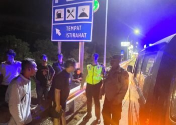 Polisi gerak Cepat tangani Bus Tim Persib Bandung U-18 Diserang Oknum Suporter di Rest Area 360 Batang, Kaca Pecah hingga Barang Hilang