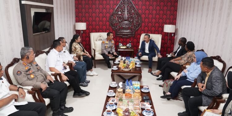 Ungkap Penipuan Siber Lintas Negara, Ditressiber Polda Jateng Terima Apresiasi FBI