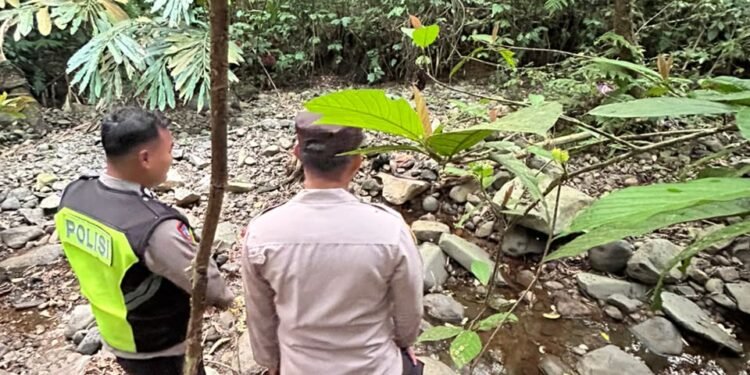 Penemuan Mayat Tinggal Tengkorak di Sungai Genting Batang, Polisi Selidiki Identitas Korban