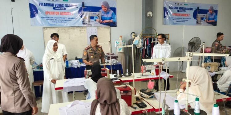 Tekan Pengangguran, Polresta Batang dan Disnaker Perkuat Sinergi Lewat Program “Polisi Peduli Pengangguran